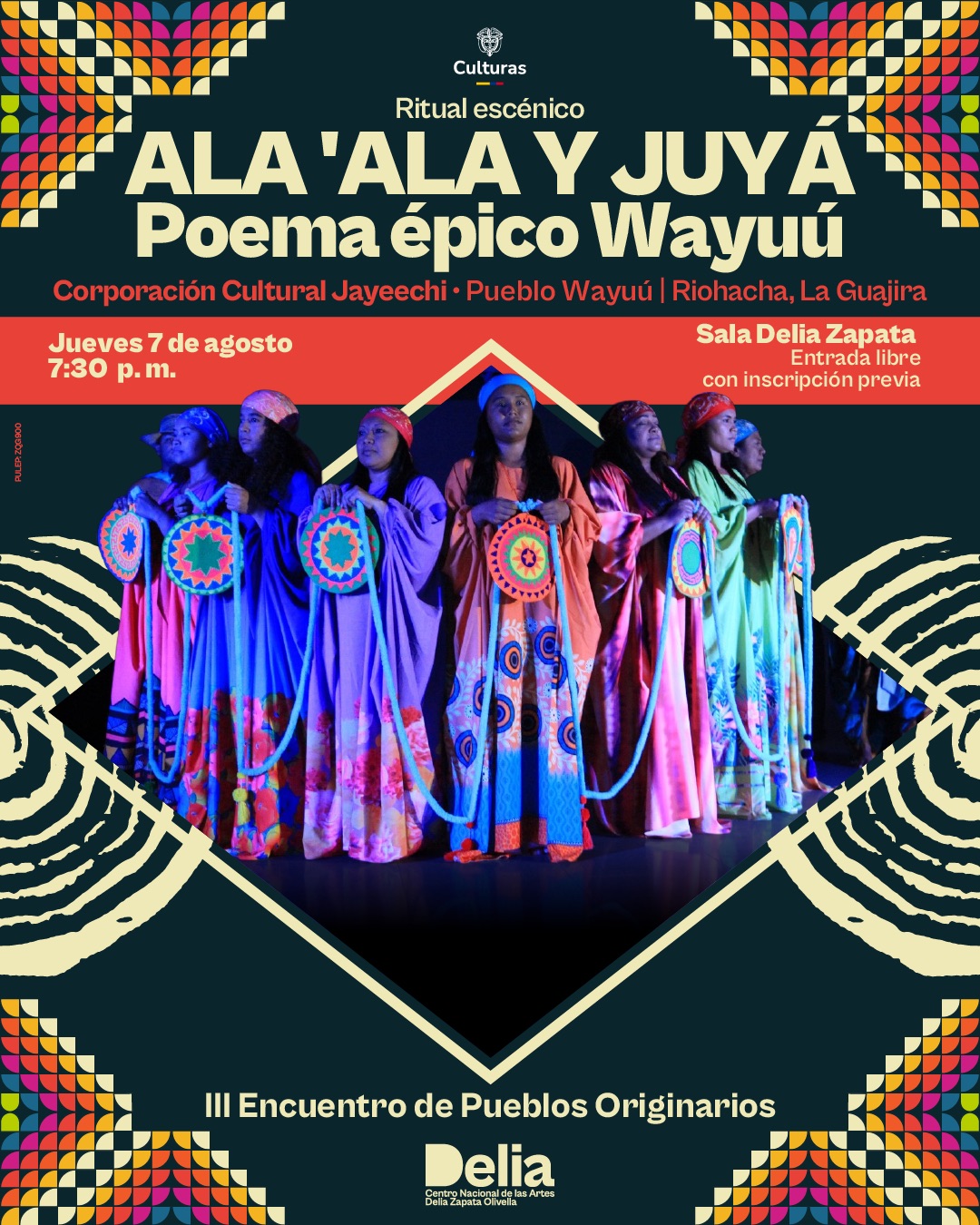 Desde La Guajira, la Corporación Cultural Jayeechi presenta 'ALA’ALA Y JUYÁ', una ritual escénico que explora el mito, el teatro y la ritualidad en torno al conflicto por el agua desde la herencia cultural del pueblo Wayuú. A través de actos rituales como el segundo velorio, la danza yonna y el Kaulayawa, esta obra crea un ambiente místico y sensorial que destaca la crisis hídrica global y enfatiza la conexión entre los seres humanos, la naturaleza y el cosmos. De igual manera, celebra las tradiciones ancestrales y la resiliencia de la comunidad Wayuú.